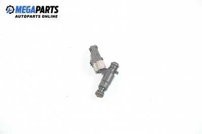 Gasoline fuel injector for Hyundai Matrix 1.6, 103 hp, 2002