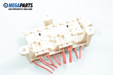 Fuse box for BMW 5 (E39) 2.0, 150 hp, sedan, 1996 № BMW 61.13-8 367 253