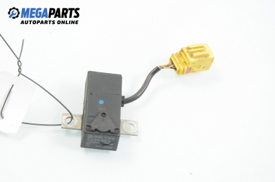 Battery overload relay for Audi A8 (D3) 4.0 TDI Quattro, 275 hp automatic, 2003 № 7L0 915 457 A