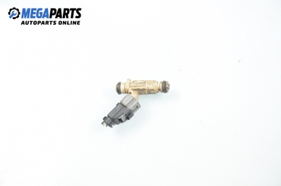 Gasoline fuel injector for Hyundai Tucson 2.0 4WD, 141 hp, 2008