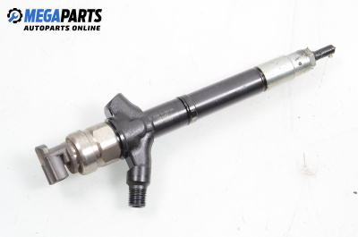 Diesel fuel injector for Toyota Corolla E15 Sedan (11.2006 - 05.2012) 2.0 D-4D, 126 hp, № DENSO 23670-0R190