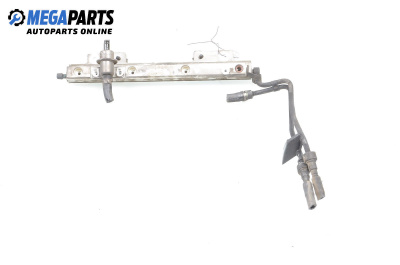 Benzin-einspritzleiste for Volvo V40 Estate (07.1995 - 06.2004) 2.0, 140 hp