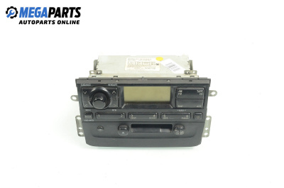 Cassette player for Toyota Avensis I Sedan (09.1997 - 02.2003)
