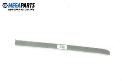 Material profilat interior for Volkswagen Touran Minivan I (02.2003 - 05.2010), 5 uși, monovolum