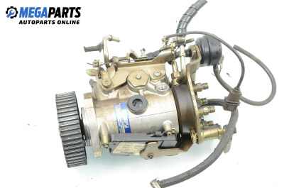 Diesel injection pump for Fiat Bravo I Hatchback (1995-10-01 - 2001-10-01) 1.9 TD 100 S (182.AF), 100 hp, Lucas FT090445110 119