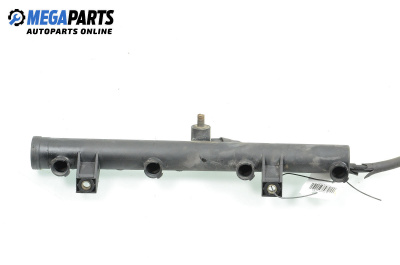 Fuel rail for Peugeot 406 Coupe (03.1997 - 12.2004) 2.0 16V, 135 hp