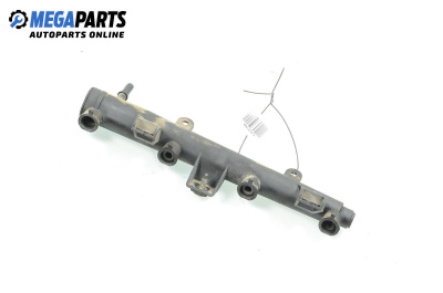 Fuel rail for Peugeot 206 Hatchback (08.1998 - 12.2012) 1.6 i, 89 hp