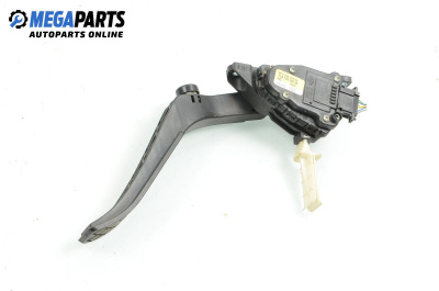 Throttle pedal for Volkswagen Touareg SUV I (10.2002 - 01.2013), № 7L0723507B