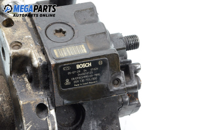 Pompă de injecție motorină for Volkswagen Touareg SUV I (10.2002 - 01.2013) 3.0 V6 TDI, 225 hp, № 059 130 755J / Bosch 0445010125