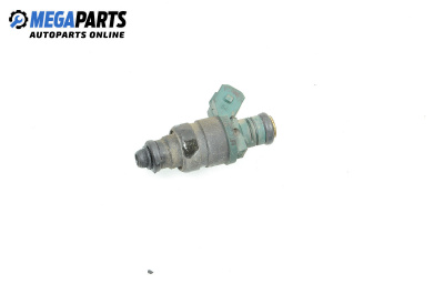 Gasoline fuel injector for Volkswagen Golf IV Hatchback (08.1997 - 06.2005) 1.6, 100 hp