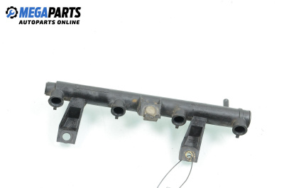 Fuel rail for Peugeot 206 Hatchback (08.1998 - 12.2012) 1.6 i, 89 hp