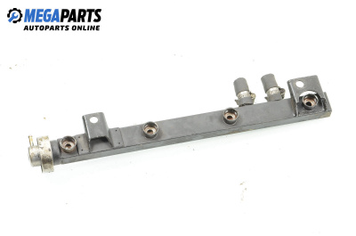 Fuel rail for BMW 3 Series E36 Sedan (09.1990 - 02.1998) 316 i, 100 hp