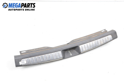 Plastic inside rear trunk cargo scuff plate for Toyota Avensis II Station Wagon (04.2003 - 11.2008), station wagon