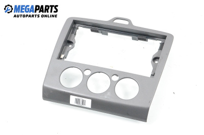 Zentralkonsole for Ford Focus II Estate (07.2004 - 09.2012)