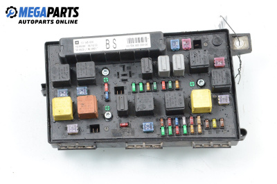 Fuse box for Opel Astra H Hatchback (01.2004 - 05.2014) 1.7 CDTI, 100 hp, № 13145039