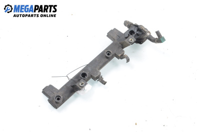 Fuel rail for Peugeot 406 Coupe (03.1997 - 12.2004) 2.0 16V, 132 hp