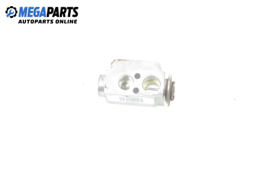 Air conditioning expansion valve for BMW 3 Series E90 Touring E91 (09.2005 - 06.2012) 320 d, 163 hp