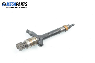 Diesel fuel injector for Toyota Corolla E12 Hatchback (11.2001 - 02.2007) 2.0 D-4D (CDE120), 90 hp