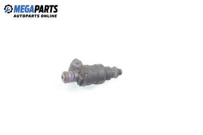 Duza benzină for Volvo S40 I Sedan (07.1995 - 06.2004) 2.0, 140 hp