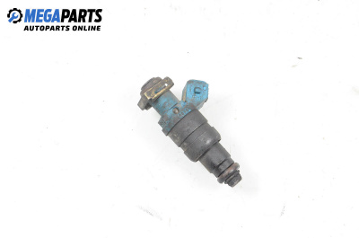 Gasoline fuel injector for Volkswagen Passat III Sedan B5 (08.1996 - 12.2001) 1.6, 101 hp