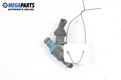 Duza benzină for Volkswagen Passat III Sedan B5 (08.1996 - 12.2001) 1.6, 101 hp