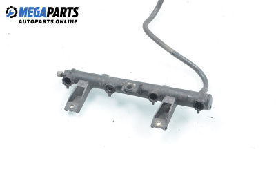 Fuel rail for Peugeot 206 Hatchback (08.1998 - 12.2012) 1.4 i, 75 hp