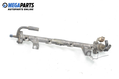 Fuel rail for Ford Focus I Estate (02.1999 - 12.2007) 1.8 16V, 115 hp