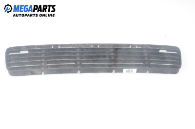 Grilă în bara de protecție for Volkswagen Polo Variant (04.1997 - 09.2001), combi, position: fața