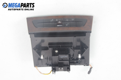 Bedienfeldtasten for Mercedes-Benz E-Class Sedan (W211) (03.2002 - 03.2009)