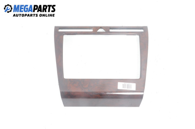 Consola centrală for Audi A8 Sedan 4D (03.1994 - 12.2002)