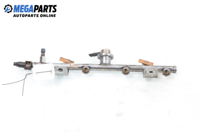 Fuel rail for Ford Mondeo III Turnier (10.2000 - 03.2007) 2.0 16V, 146 hp