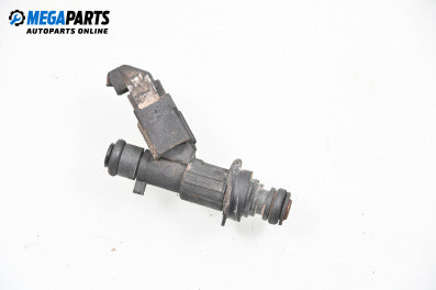 Duza benzină for Seat Cordoba Sedan II (06.1999 - 10.2002) 1.4, 60 hp, № 030906031J