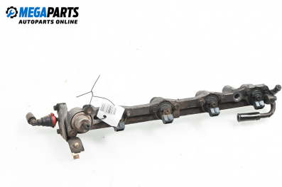 Fuel rail with injectors for Fiat Punto Hatchback II (09.1999 - 07.2012) 1.2 60 (188.030, .050, .130, .150, .230, .250), 60 hp