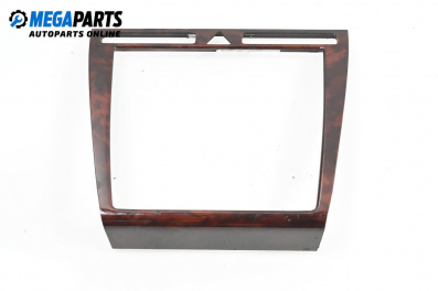 Consola centrală for Audi A8 Sedan 4D (03.1994 - 12.2002)