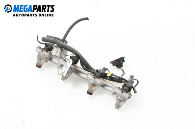 Rampă combustibil cu injectoare for Ford Escort VII Hatchback (01.1995 - 08.2002) 1.6 16V, 90 hp