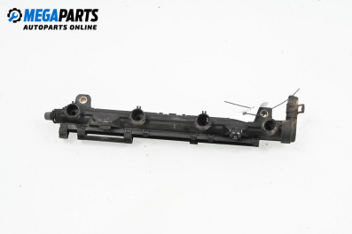 Fuel rail for Volkswagen Polo Hatchback IV (10.2001 - 12.2005) 1.4 16V, 75 hp