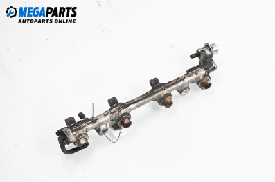 Fuel rail with injectors for Ford Galaxy Minivan I (03.1995 - 05.2006) 2.3 16V, 146 hp