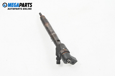 Diesel fuel injector for Mercedes-Benz C-Class Sedan (W203) (05.2000 - 08.2007) C 200 CDI (203.004), 116 hp