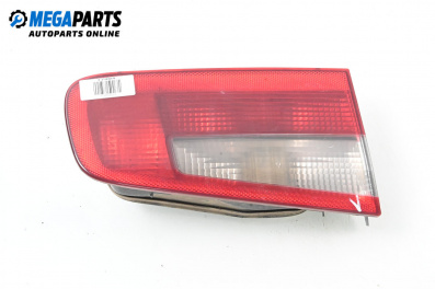 Inner tail light for Renault Laguna II Hatchback (03.2001 - 12.2007), hatchback, position: left