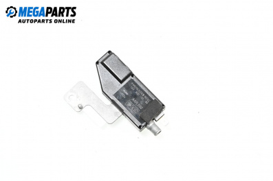 Antenna booster for Mercedes-Benz M-Class SUV (W163) (02.1998 - 06.2005), № 163 820 00 89