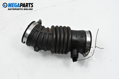 Furtun ondulat și fin pentru admisia aerului for Nissan X-Trail I SUV (06.2001 - 01.2013) 2.2 Di 4x4, 114 hp