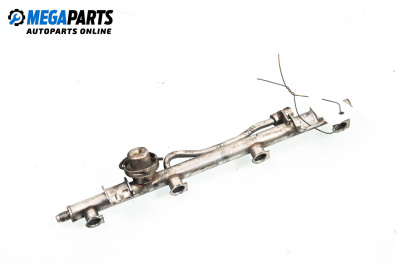 Rampă combustibil for Mercedes-Benz C-Class Estate (S203) (03.2001 - 08.2007) C 180 (203.235), 129 hp