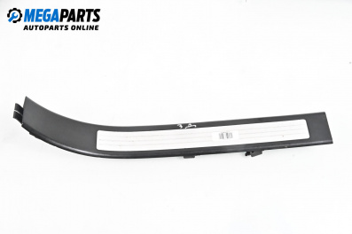 Interior plastic for Mercedes-Benz GL-Class SUV (X164) (09.2006 - 12.2012), 5 doors, suv, position: rear - right