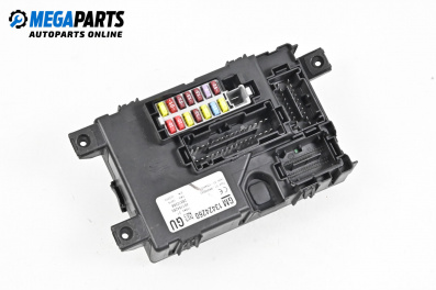 Fuse box for Opel Corsa D Hatchback (07.2006 - 08.2014) 1.4, 100 hp, № 13424260