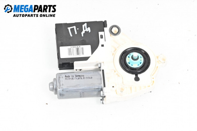 Antriebsmotor el. fensterheber for Volkswagen Passat V Variant B6 (08.2005 - 11.2011), 5 türen, combi, position: links, vorderseite, № 992729-105