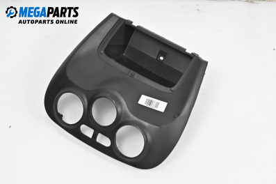 Central console for Hyundai Accent III Hatchback (11.2005 - 11.2010)