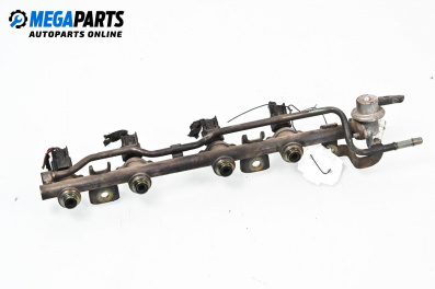 Fuel rail for Nissan Primera Sedan II (06.1996 - 12.2001) 1.6 16V, 99 hp