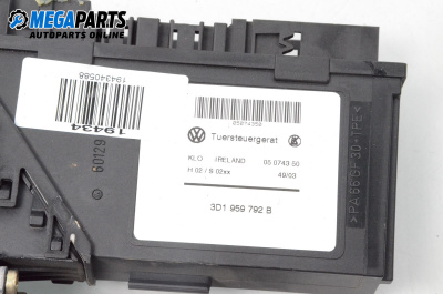 Window lift motor for Volkswagen Touareg SUV I (10.2002 - 01.2013), 5 doors, suv, position: front - right
