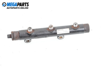 Fuel rail for Land Rover Discovery III SUV (07.2004 - 09.2009) 2.7 TD 4x4, 190 hp, № Siemens 5WS40271