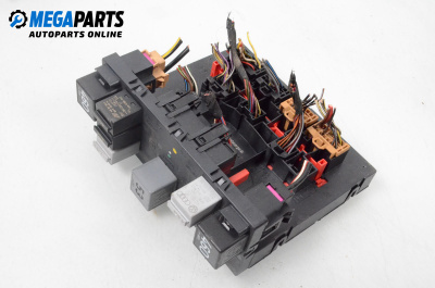 Fuse box for Volkswagen Passat V Variant B6 (08.2005 - 11.2011) 1.9 TDI, 105 hp, № 3С0 937 049 J